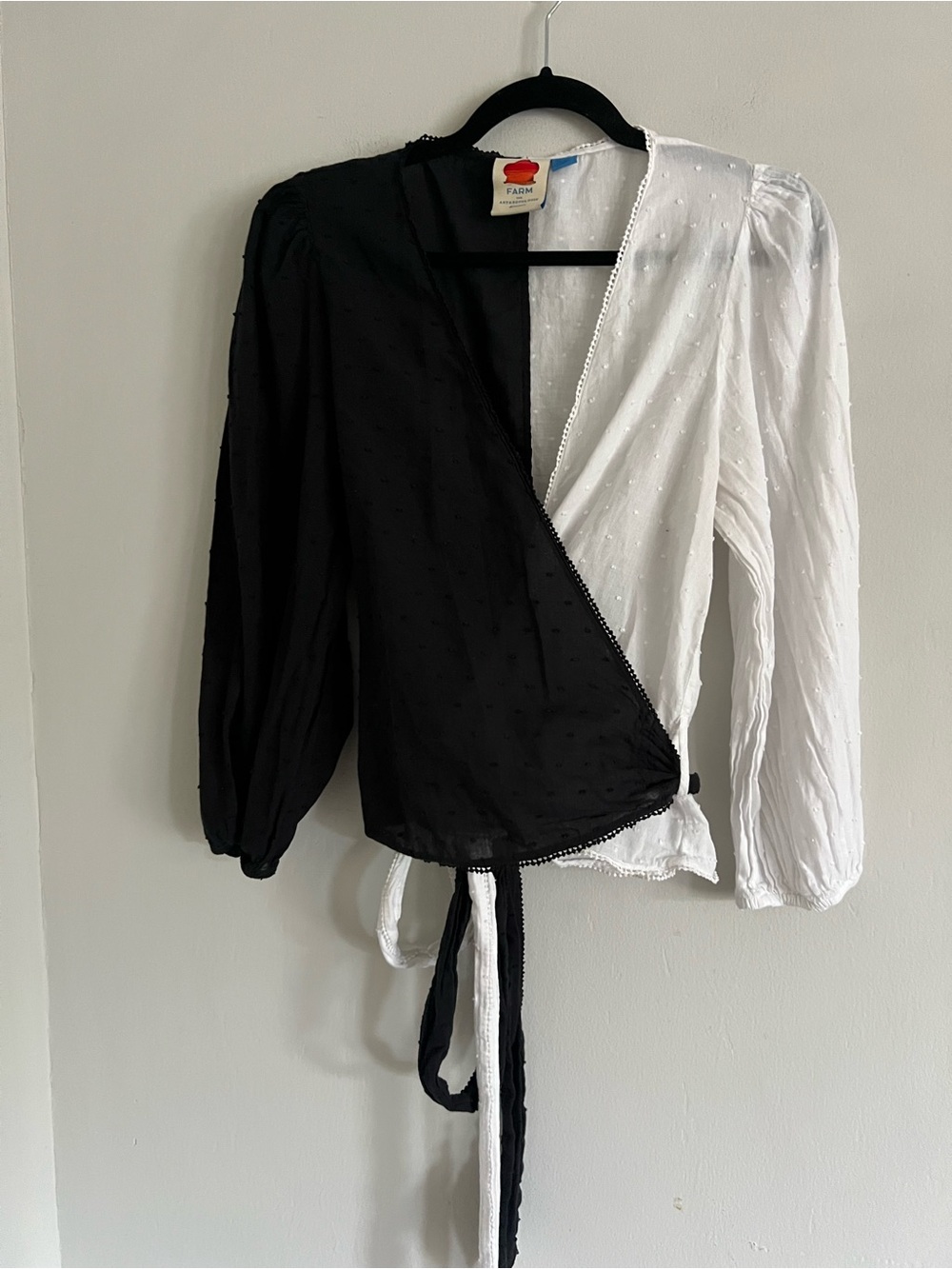 Farm Rio Wrap Contrast Color Top Sz Large - Picture 4 of 11